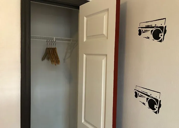 Getaway Hostel