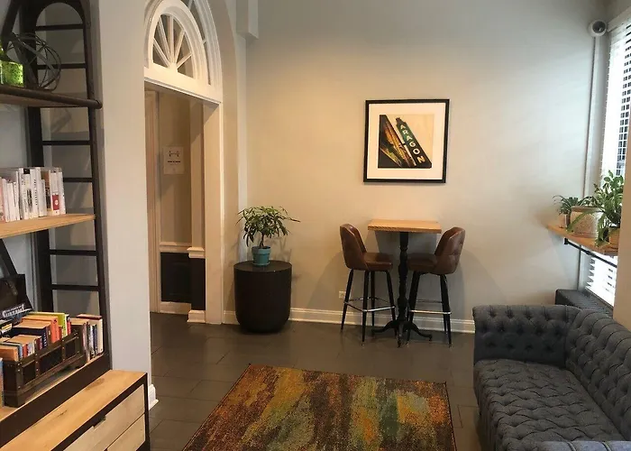 Getaway Hostel Chicago